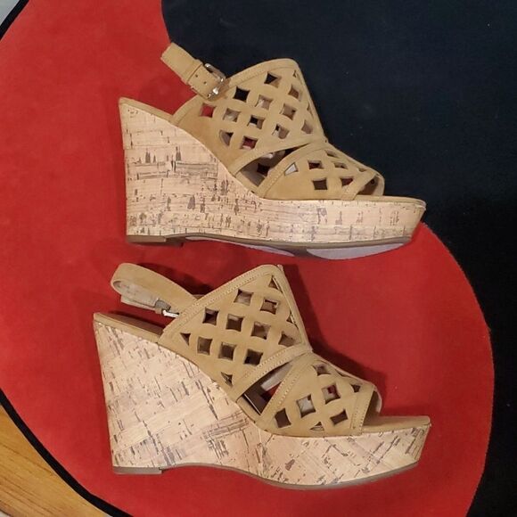 Franco Sarto Shea Tan Wedge Sandals Size 9.5 - Picture 5 of 14